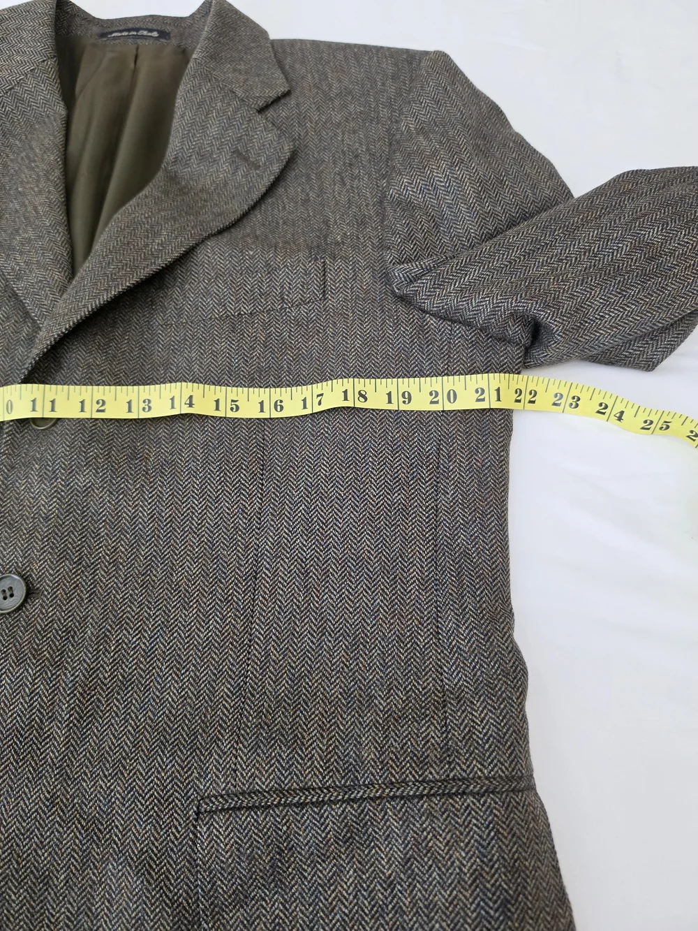 Classic Men's Gray Herringbone Blazer 100% Wool Made In ITALY.